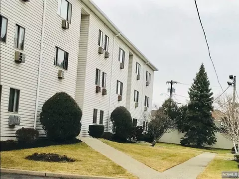 250 Grant Ave #C34, Lyndhurst, NJ 07071