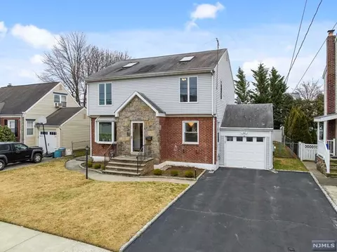 196 Schepis Ave, Saddle Brook, NJ 07663