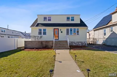 223-225 Sherwood Ave, Paterson, NJ 07502