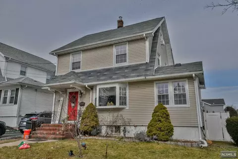 153 Division Ave, Hasbrouck Heights, NJ 07604