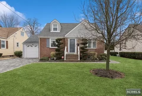 349 William St, New Milford, NJ 07646