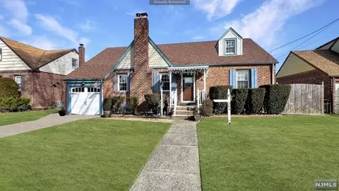 584 Beech Ave, Saddle Brook, NJ 07663