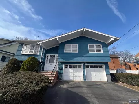 35 Birk St, Saddle Brook, NJ 07663