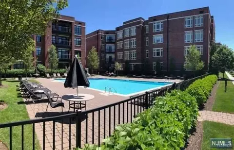 3311 Riverview Ave #311, Englewood, NJ 07631