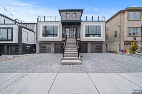 317 8th St #2, Fairview, NJ 07022