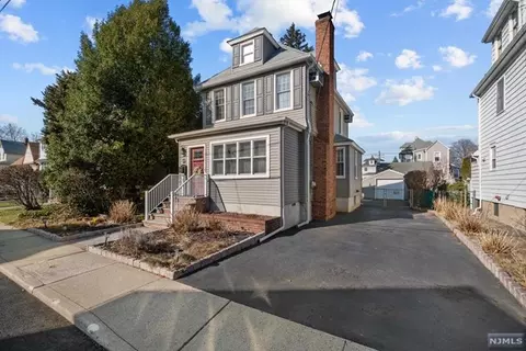 60 Highland Pl, Ridgefield Park, NJ 07660