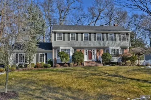 336 Elbert St, Ramsey, NJ 07446