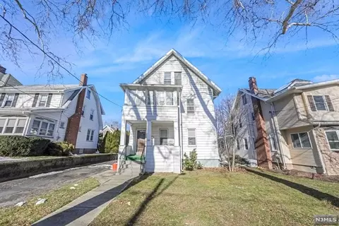 188 Washington Ave, Rutherford, NJ 07070