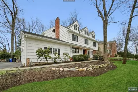93 Salem Rd, Westwood, NJ 07675