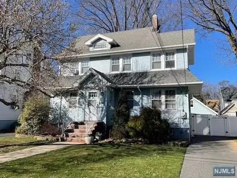 311 Van Buren Ave, Teaneck, NJ 07666