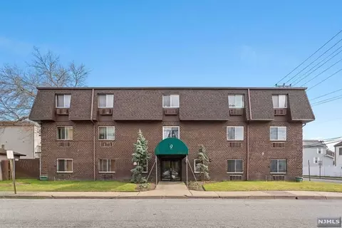 9 Vreeland Ave #3B, Hackensack, NJ 07601