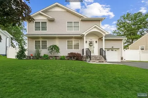 141 Yerger Rd, Fair Lawn, NJ 07410