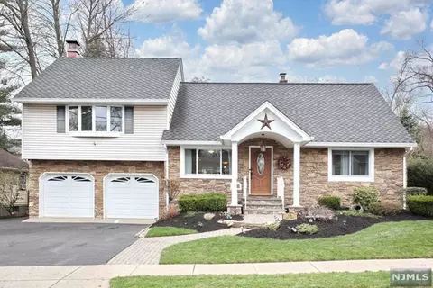 126 Fern St, Township Of Washington, NJ 07676