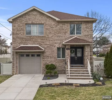 0-28 Plaza Rd, Fair Lawn, NJ 07410