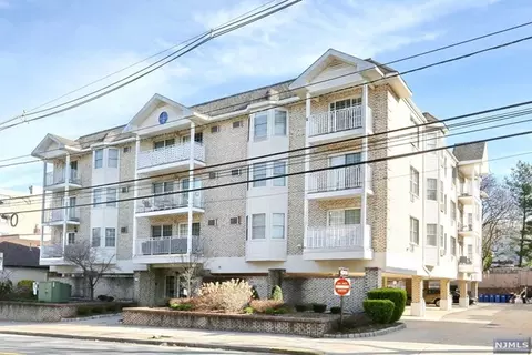 420 Passaic St, Hackensack, NJ 07601