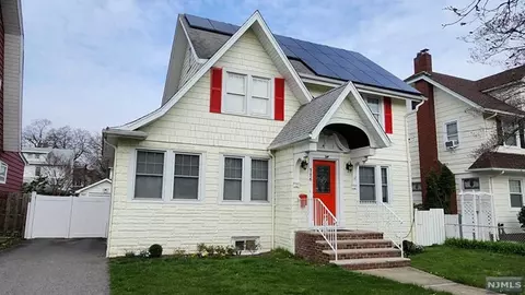 116 Irving Pl, Rutherford, NJ 07070