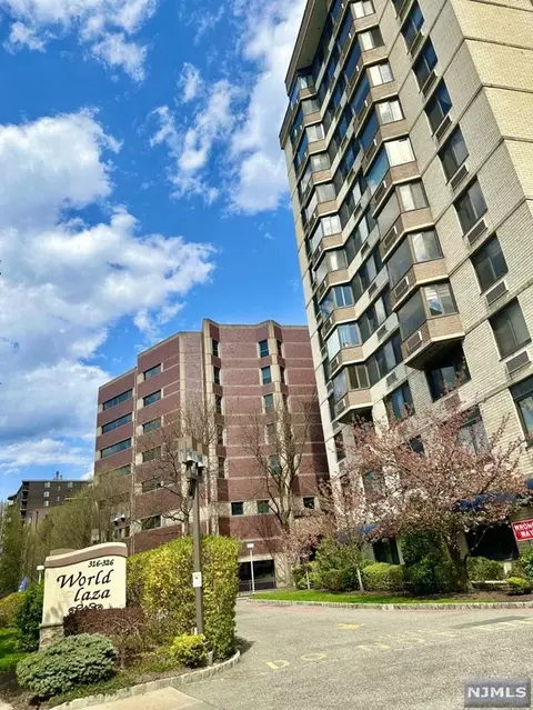 316 Prospect Ave #5A, Hackensack, NJ 07601