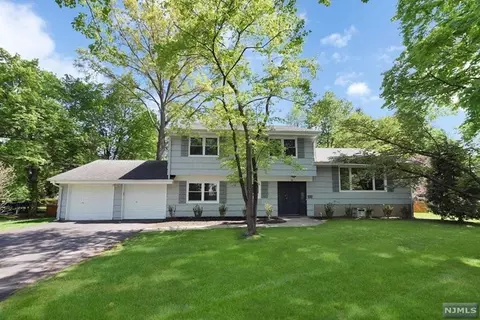 91 Wells Ct, Demarest, NJ 07627