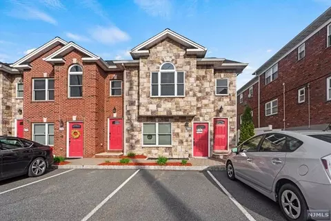 43 Schuyler Ave, North Arlington, NJ 07031