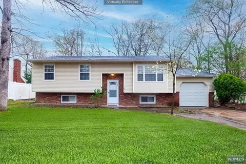 1626 Red Oak Rd, Monroe, NJ 08094