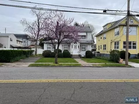 263-265 Vernon Ave, Paterson, NJ 07503