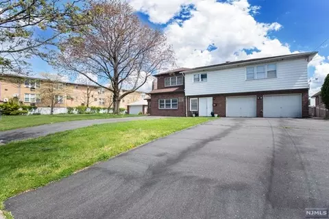 466 Harrison Ave, Lodi, NJ 07644