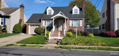 10 8th St, North Arlington, NJ 07031