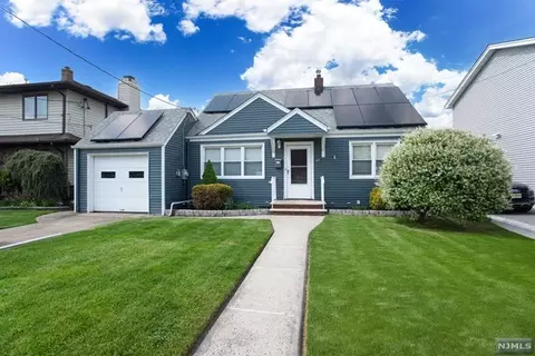 47 S Garwood Ct, Garfield, NJ 07026