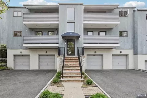 27 Espy Rd, Caldwell, NJ 07006