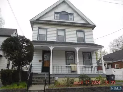 11 Cottage Pl, Englewood, NJ 07631