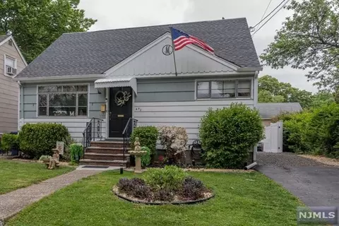 492 W Anderson St, Hackensack, NJ 07601