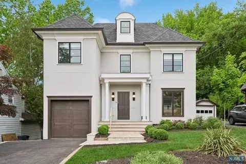 623 Maitland Ave, Teaneck, NJ 07666