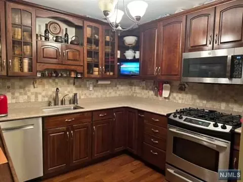 555 North Ave #19K, Fort Lee, NJ 07024
