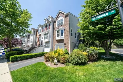 222 Barringer Dr, Nutley, NJ 07110