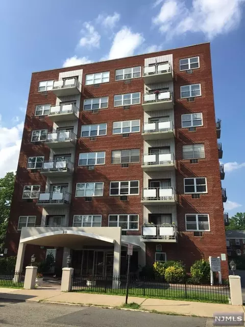 20 Jefferson St #D10, Hackensack, NJ 07601