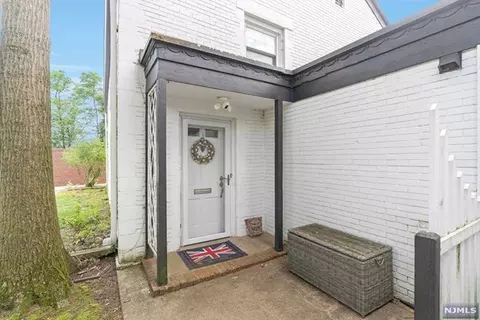 6 Jerome Pl #7, Montclair, NJ 07043