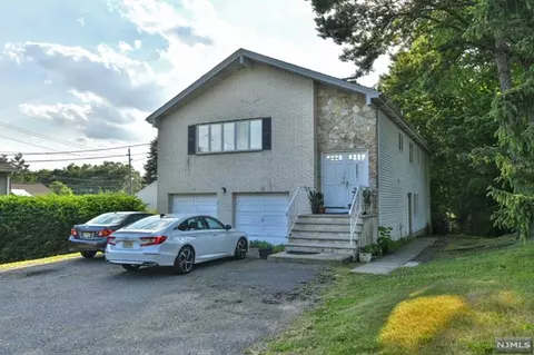 575 Forest Ave, Paramus, NJ 07652 photo 1