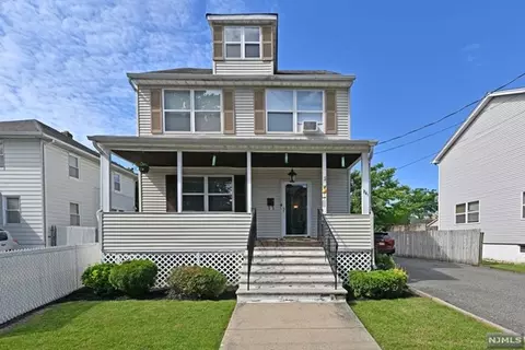 241 James St, Hackensack, NJ 07601