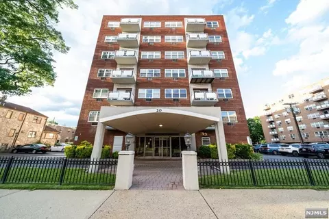 20 Jefferson St #E8, Hackensack, NJ 07601