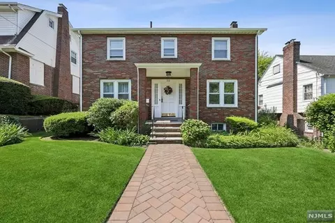 312 Frances St, Teaneck, NJ 07666