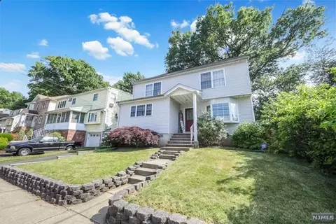 87 Franklin Ave, Fairview, NJ 07022