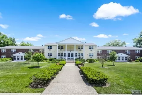 Ramsey, NJ Condos & Townhouses For Sale - Movoto