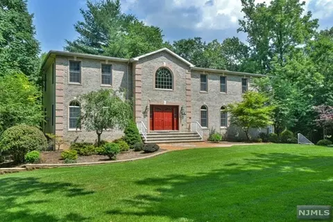 508 W Saddle River Rd, Saddle River, NJ 07458