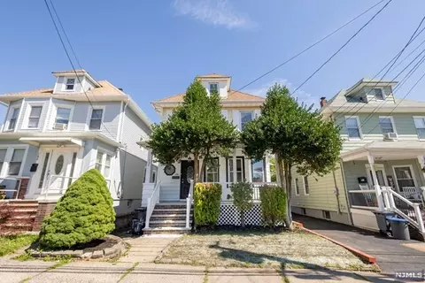 180 W 2nd St, Clifton, NJ 07011