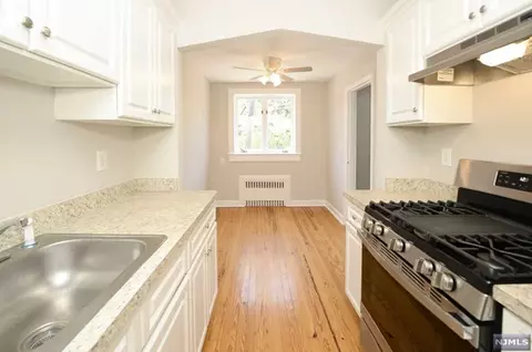 530 Broad Ave #7, Englewood, NJ 07631