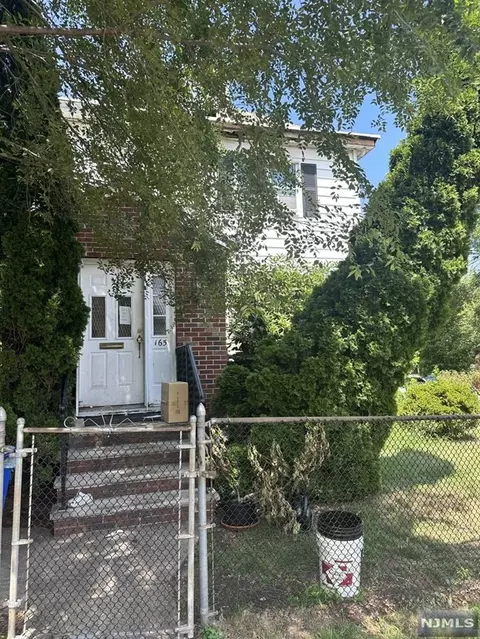 165 Orchard St, East Rutherford, NJ 07073