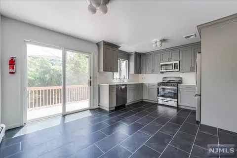 230 Roff Ave, Palisades Park, NJ 07650
