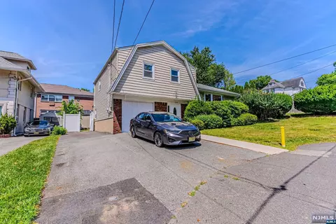 115 Bogota Gdns, Bogota, NJ 07603