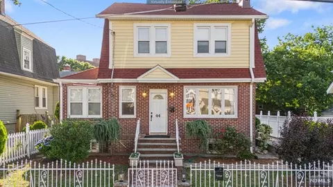 44-46 Bellair Pl, Newark, NJ 07104