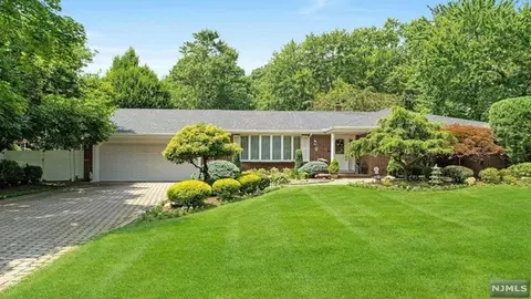 224 Brook St, Harrington Park, NJ 07640